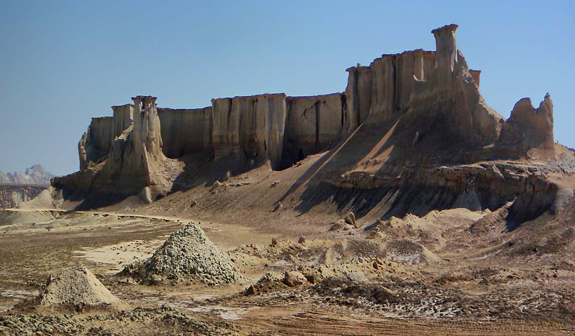 Qeshm%20Island%20-%20Beautifull%20Mounts